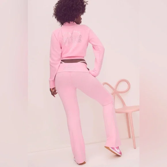 PINK x LoveShackFancy Cotton Foldover Flare Leggings - Picture 3 of 5
